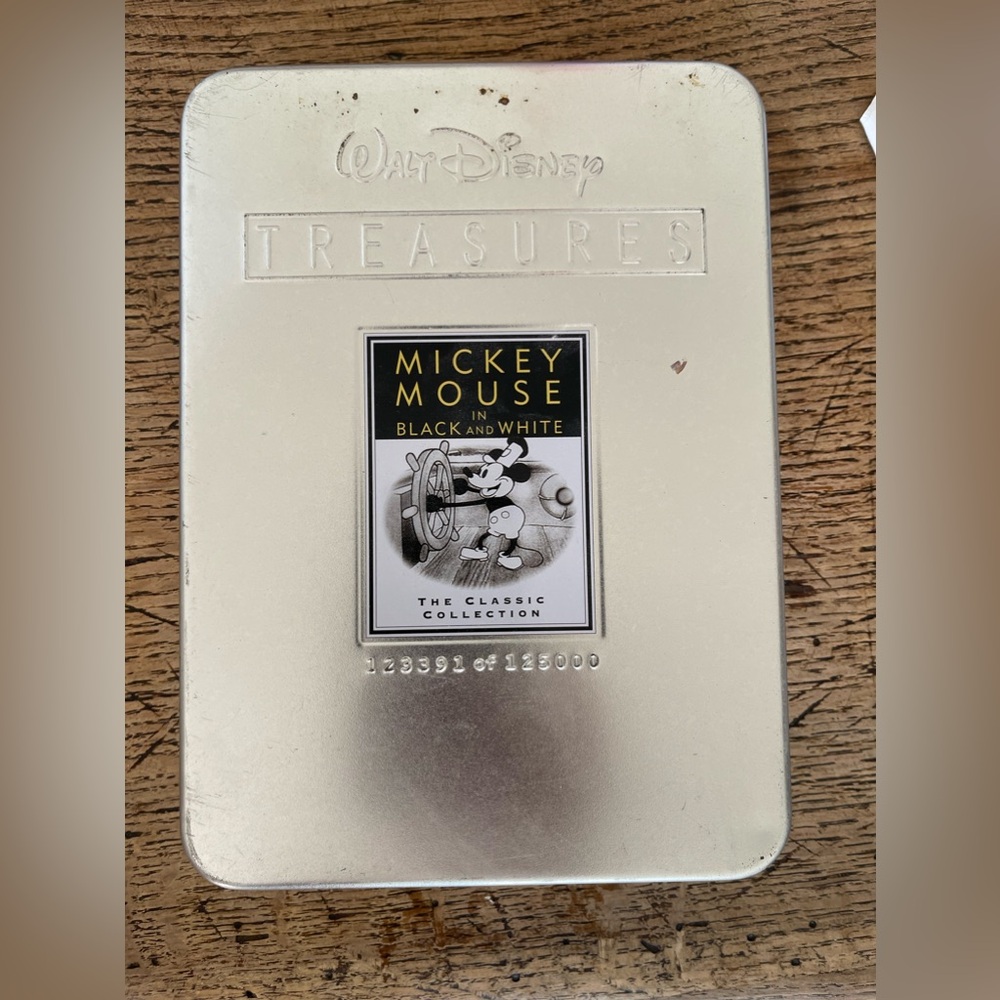 Walt Disney Limited edition Treasures dvd set